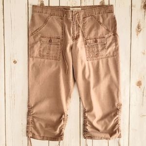 Tommy Hilfiger Women's Capri Pants Size 11